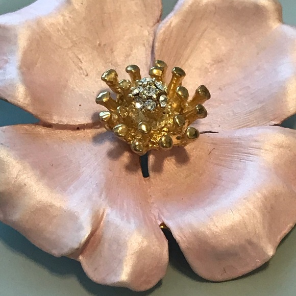 Pink Enamel Dogwood Flower Brooch Pendant - Picture 3 of 6